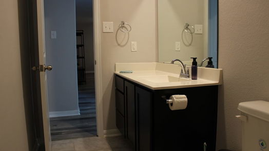 League City 2-story, 4-bed 708 Applewood Drive-idx