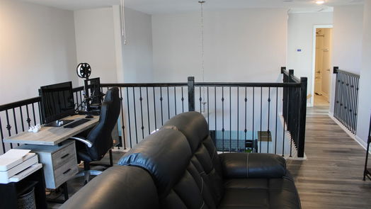 League City 2-story, 4-bed 708 Applewood Drive-idx