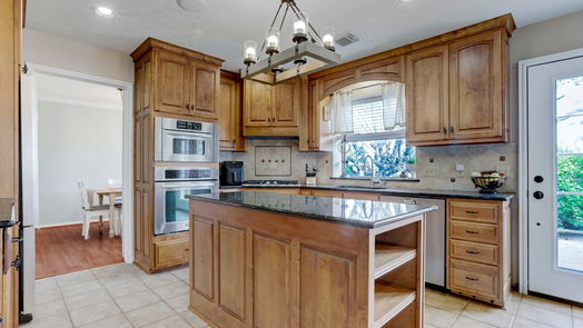 League City 2-story, 4-bed 130 Bayou Bend Drive-idx