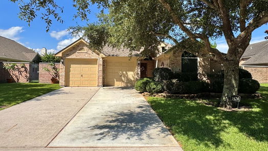 League City 1-story, 3-bed 2424 Spellbrook Court-idx