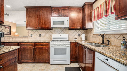 League City 1-story, 3-bed 1803 Northern Drive-idx