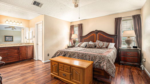 League City 1-story, 3-bed 1803 Northern Drive-idx