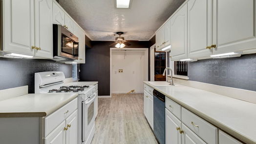 League City 1-story, 3-bed 2001 Williamsburg Court N-idx