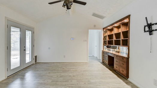 League City 1-story, 3-bed 2001 Williamsburg Court N-idx