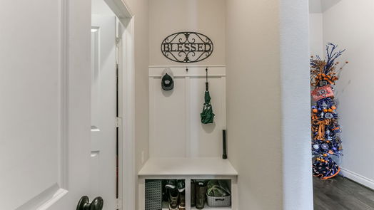 League City 1-story, 3-bed 2330 Haven Way Court-idx