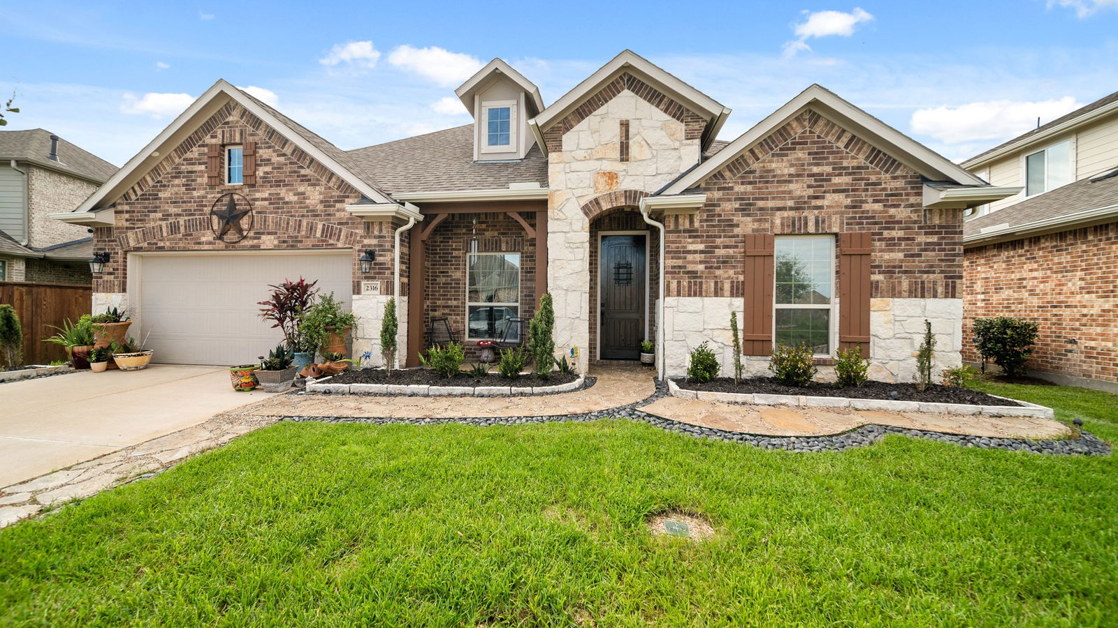 League City null-story, 4-bed 2316 MAJESTIC FAIRWAY Lane-idx