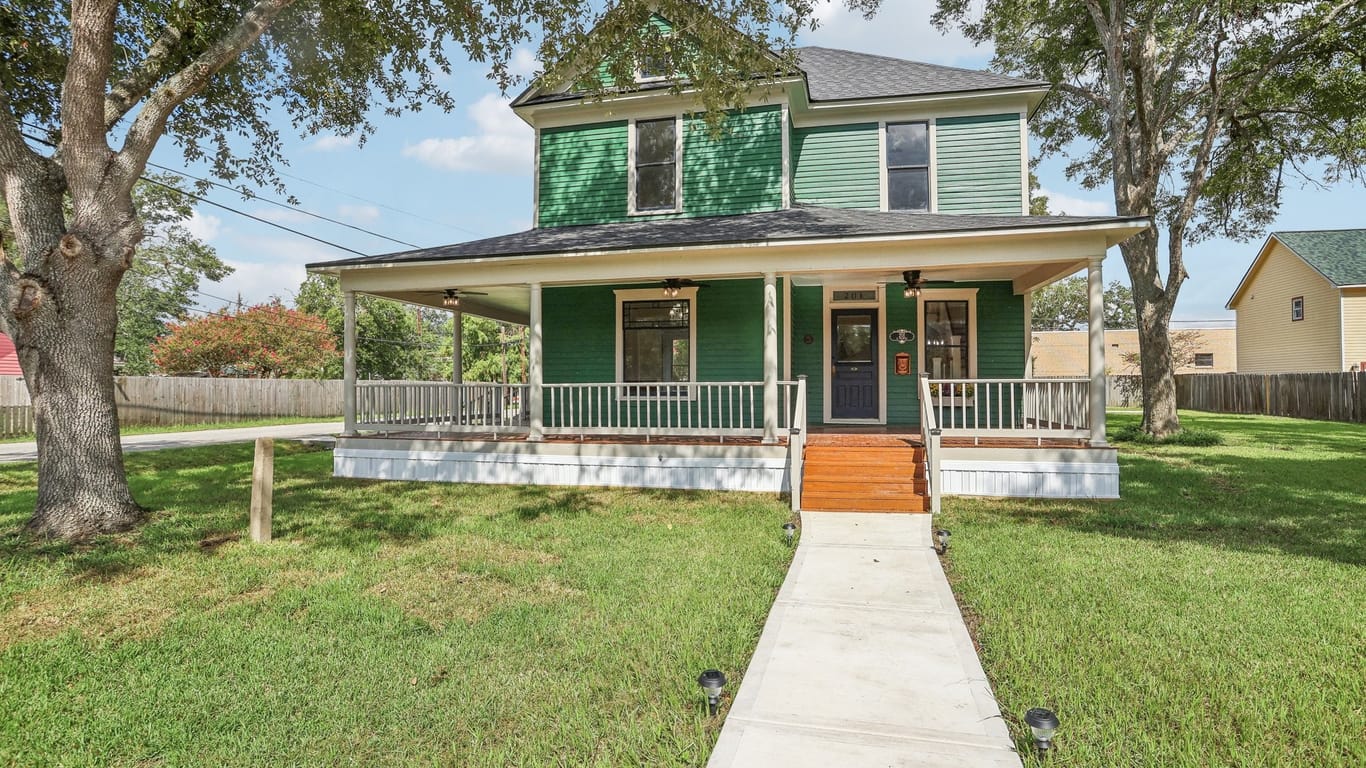 League City 2-story, 3-bed 201 E Wilkins Street-idx