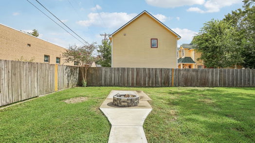 League City 2-story, 3-bed 201 E Wilkins Street-idx