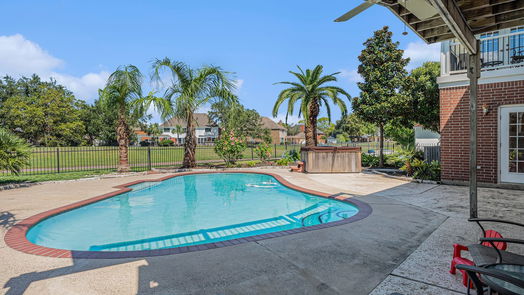 League City 2-story, 4-bed 4206 Pebble Beach Drive-idx