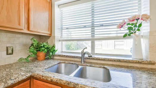 League City 2-story, 4-bed 2114 Castle Drive-idx