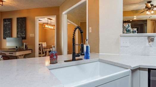 League City null-story, 4-bed 1306 Carefree Drive-idx