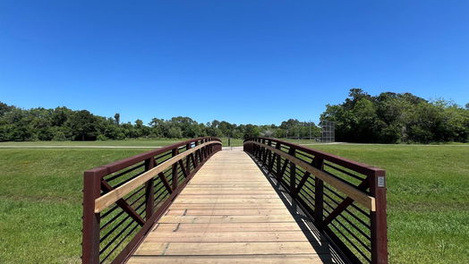 League City null-story, 4-bed 1306 Carefree Drive-idx