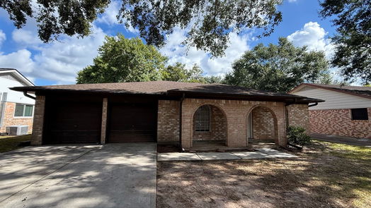 League City 1-story, 3-bed 212 Englewood Drive-idx