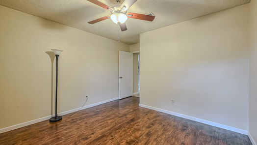 League City null-story, 4-bed 410 Forest Hills Drive-idx