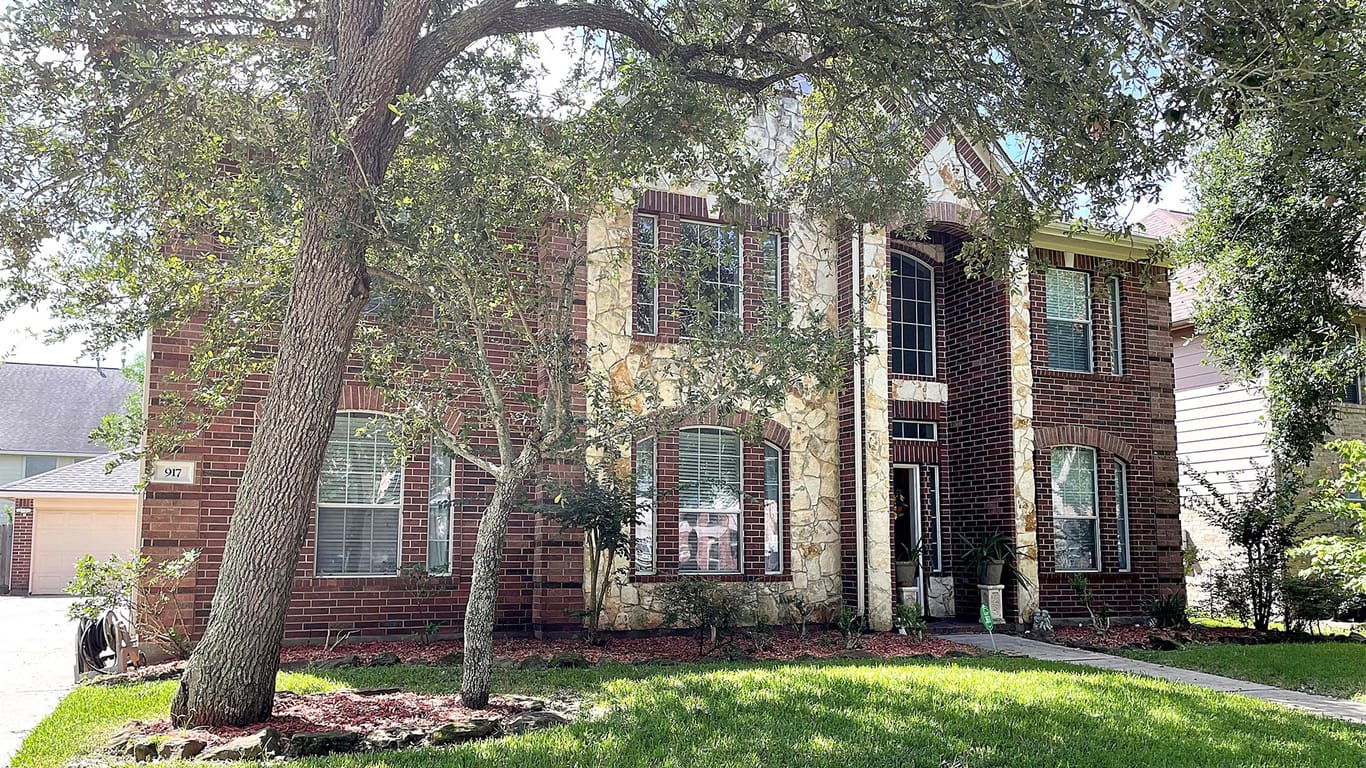 League City 2-story, 6-bed 917 Elm Pointe-idx