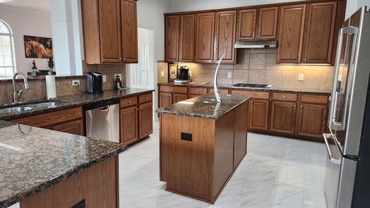 League City 1-story, 5-bed 2023 Oracle Drive-idx