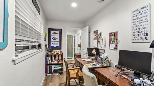 League City null-story, 3-bed 211 S Iowa Avenue-idx