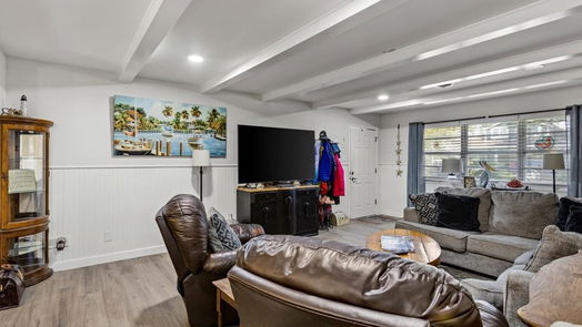 League City null-story, 3-bed 211 S Iowa Avenue-idx