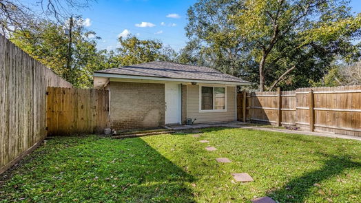 League City null-story, 3-bed 211 S Iowa Avenue-idx