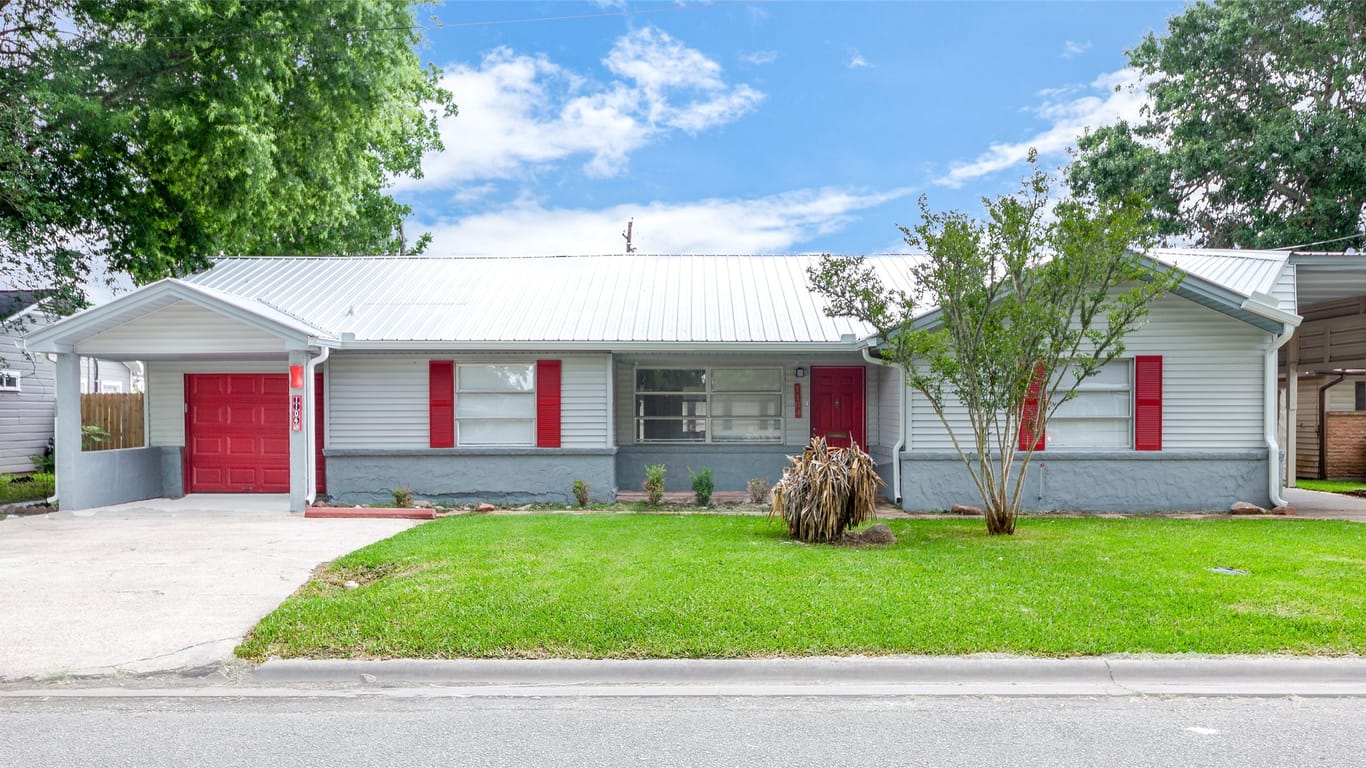 Liberty 1-story, 5-bed 1104 Woods Drive-idx