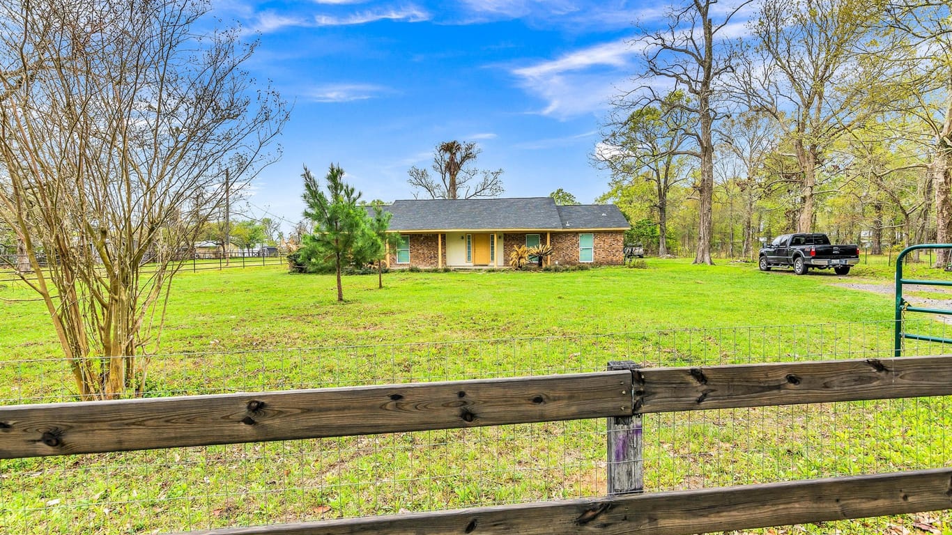 Liberty null-story, 4-bed 481 County Road 2084-idx