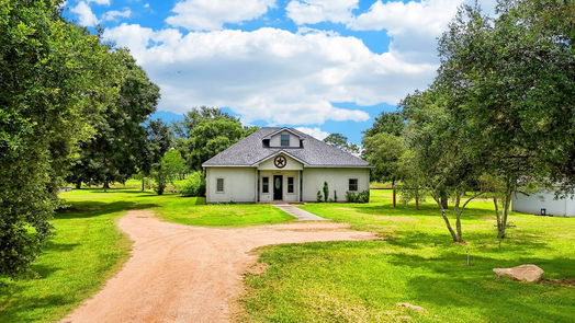 Manvel 2-story, 4-bed 21233 Creek Road-idx