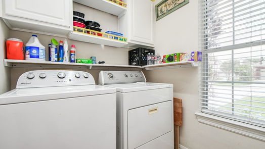 Pearland 2-story, 4-bed 2314 Da Vinci Drive-idx