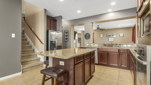 Pearland 2-story, 5-bed 1702 Yorkshire Creek Court-idx