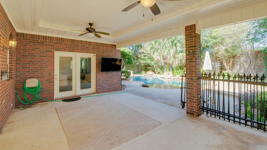 Pearland 2-story, 4-bed 2302 Evergreen Drive-idx