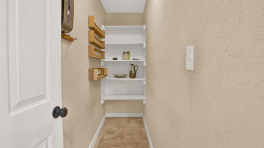 Pearland 1-story, 3-bed 2416 Meadow Green Drive-idx