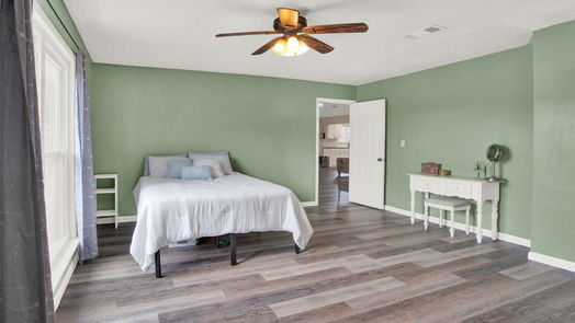 Pearland 1-story, 3-bed 2416 Meadow Green Drive-idx