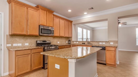 Pearland 2-story, 5-bed 3204 Cactus Heights Lane-idx