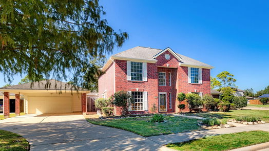 Pearland 2-story, 4-bed 2602 Briar View Drive-idx