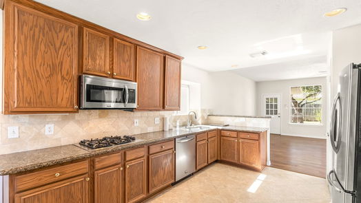 Pearland 2-story, 4-bed 2602 Briar View Drive-idx