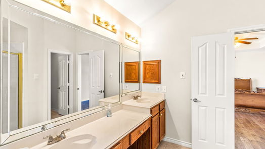 Pearland 2-story, 4-bed 2602 Briar View Drive-idx