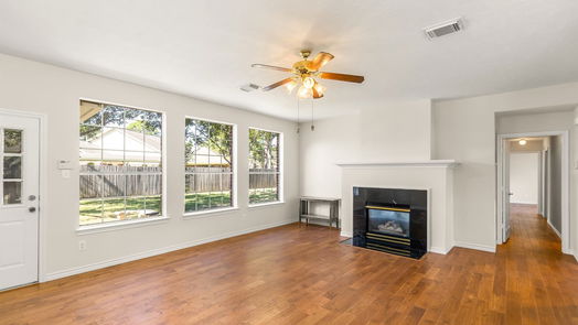 Pearland 2-story, 4-bed 2602 Briar View Drive-idx