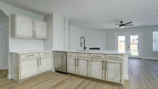 Pearland 2-story, 4-bed 3203 Wheatmeadow Court-idx