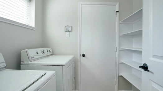 Pearland 2-story, 4-bed 3203 Wheatmeadow Court-idx