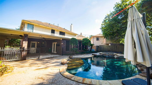 Pearland 2-story, 4-bed 2302 Evergreen Drive-idx