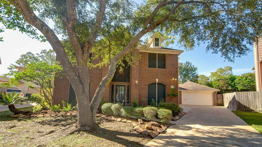 Pearland 2-story, 4-bed 2302 Evergreen Drive-idx