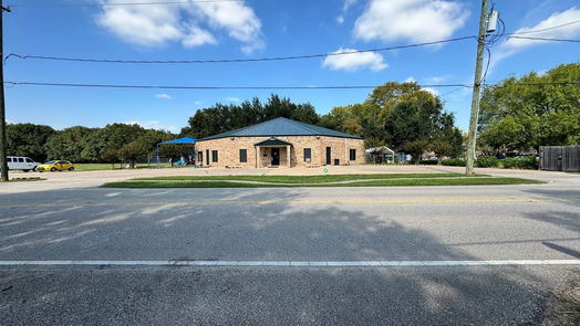 Pearland 1-story, 2-bed 3408 E Walnut Street-idx