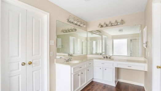 Pearland 2-story, 4-bed 5605 Tyler Street-idx