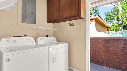 Pearland 1-story, 4-bed 3604 Longherridge Drive-idx