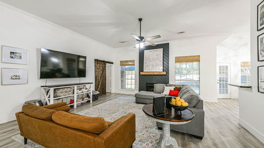 Pearland 1-story, 3-bed 2425 Piney Woods Drive-idx