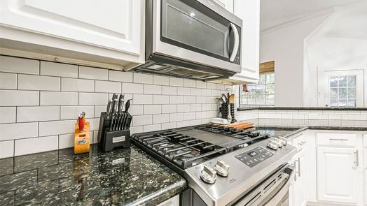 Pearland 1-story, 3-bed 2425 Piney Woods Drive-idx