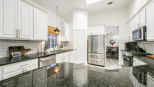 Pearland 1-story, 3-bed 2425 Piney Woods Drive-idx