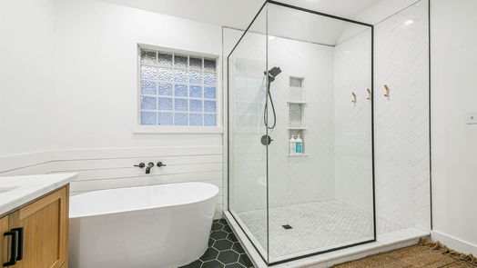 Pearland 1-story, 3-bed 2425 Piney Woods Drive-idx