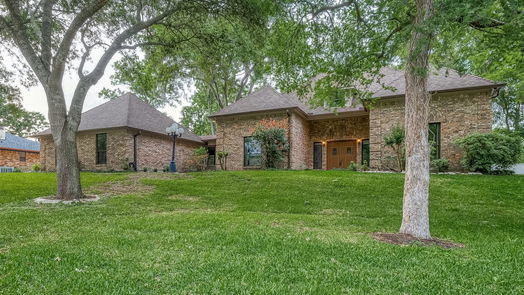 Pearland 2-story, 3-bed 2610 Sleepy Hollow Drive-idx