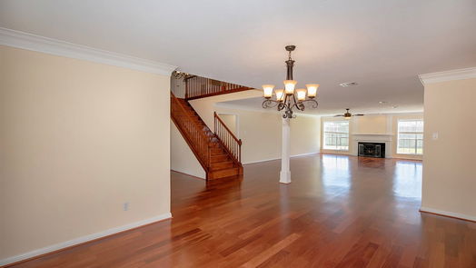 Pearland 2-story, 5-bed 2125 Tipperary Drive-idx