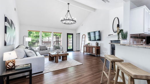 Pearland 1-story, 3-bed 3717 Pin Oak Drive E-idx